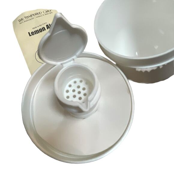 Pampered Chef Lemon Aid Juice Extractor Pour Spout Storage Kitchen Gadget 2301 - Picture 11 of 11
